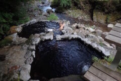 別府三秘湯・明礬温泉「へびん湯」は女性は湯浴み着必携!