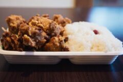 規格外のボリューム!「ほっかほか大将」の弁当をガッツリ食おう
