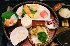 ちょっと高級 ハイグレード回転寿司「水天」のランチ