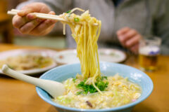 いい味出してる!中華「一二三(ひふみ)」で謎のターロー麺を食す